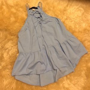 Light blue, swing tank!